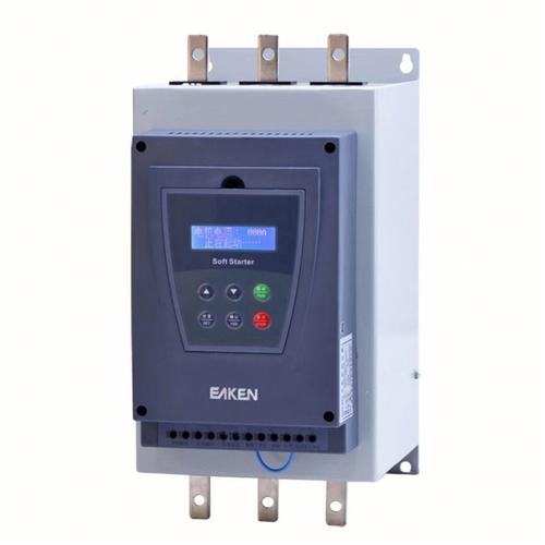 用一台软启动器启动4台电动机的原理图