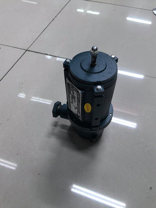 电机一用一备的控制原理图