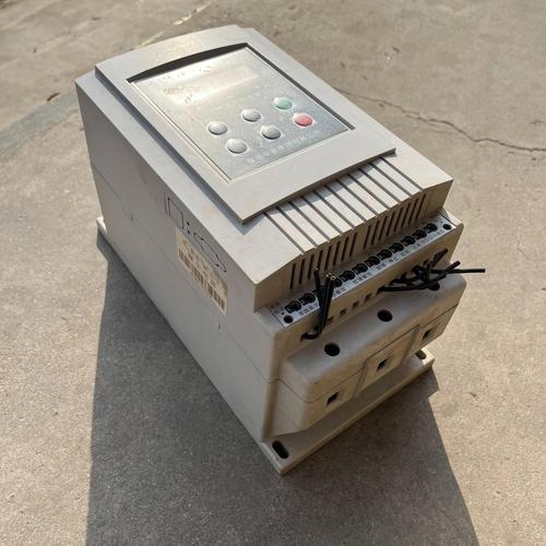 软启动器工作原理